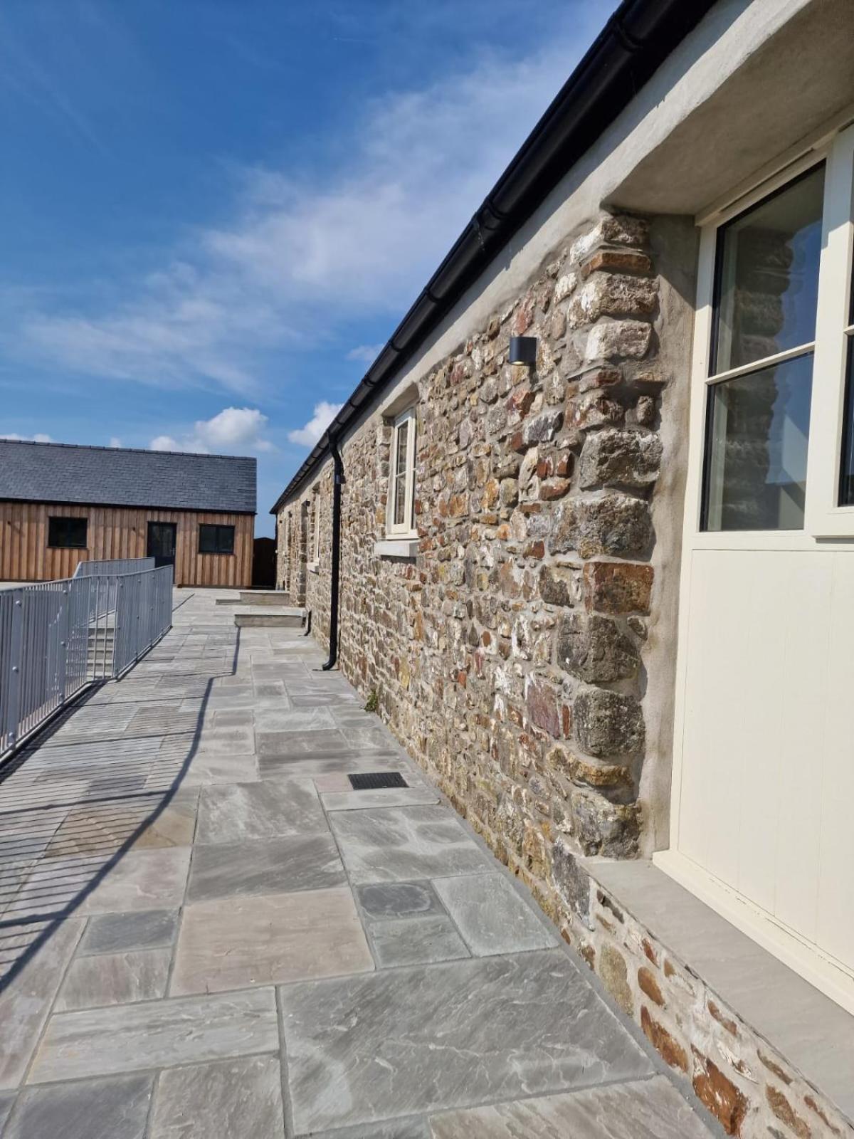 Broomhill Barns Minwear Buitenkant foto